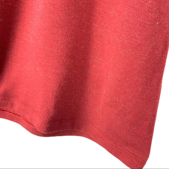 LULULEMON - Men’s Athletic Red Sleeveless Tank Top - Picture 3 of 6